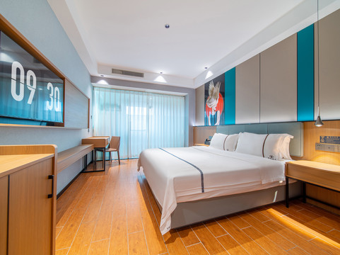 遂溪源河酒店（全丰中央广场店）