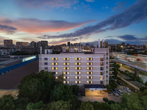 南昌锦江之星麦德龙店