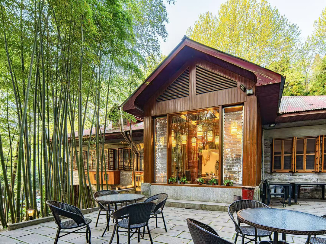 山涧溪.明庐轻居山景度假别墅（庐山风景区山上店）主图