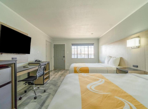 普莱森顿行政旅馆