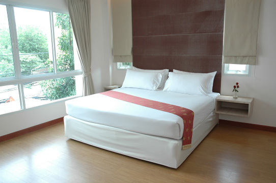 卡利普佐2号拉差达20号酒店-官方