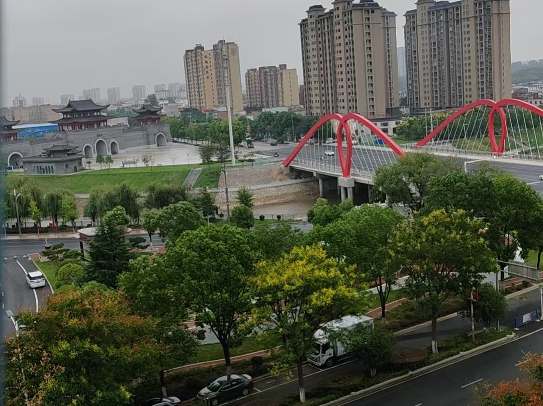 维也纳酒店(信阳罗山西亚美悦商业广场店)