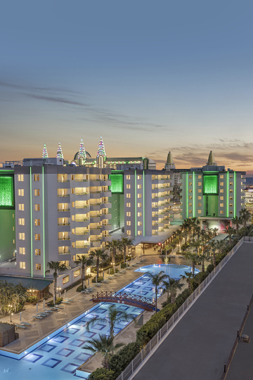 拉腊温德姆花园酒店-官方