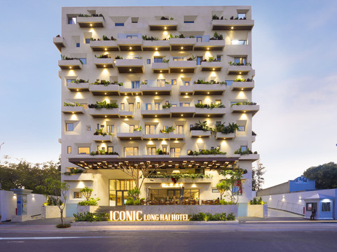Iconic Long Hai Hotel