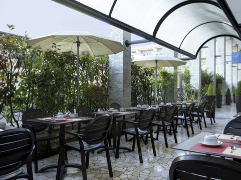 麦斯特酒店住宿-贝斯特韦斯特特里托尼酒店