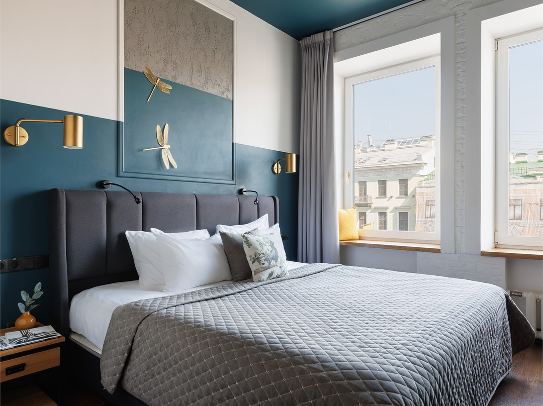 Kaleidoscope On Nevskiy