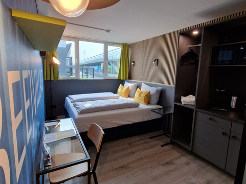 翰诺威普罗梅西酒店