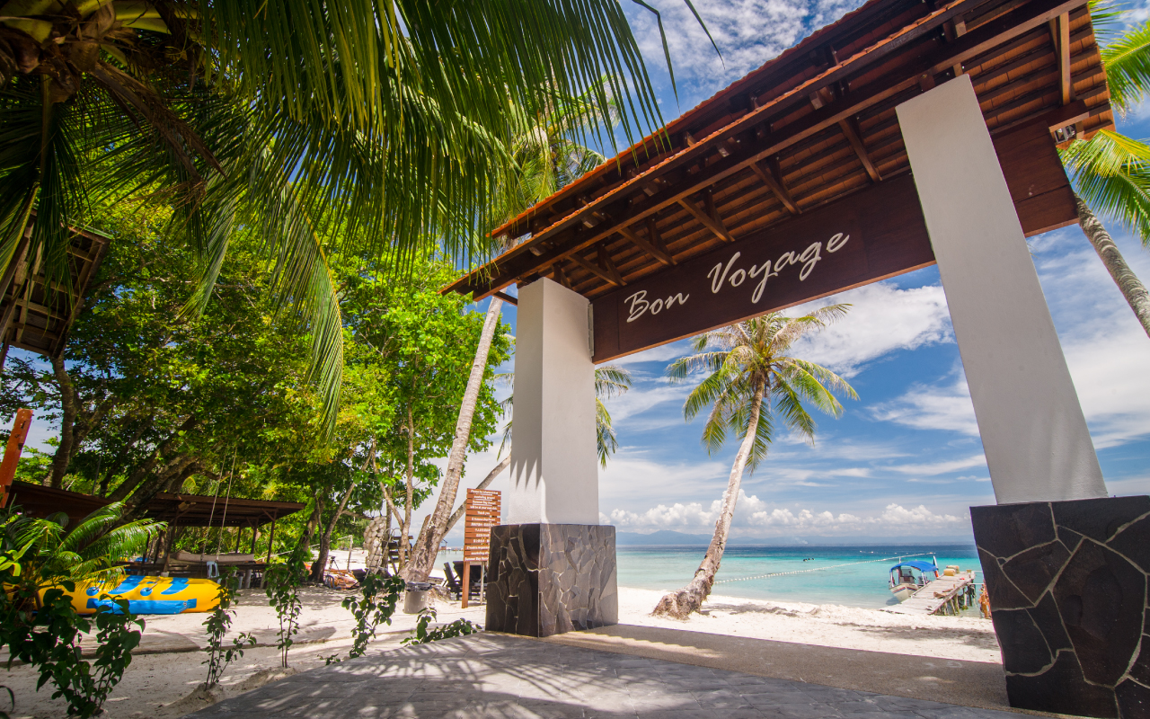 浪中岛夏日海湾度假村-官方