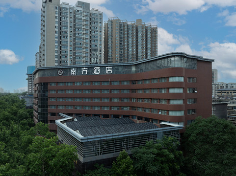 南方酒店(西安洒金桥美食街玉祥门地铁站店)主图