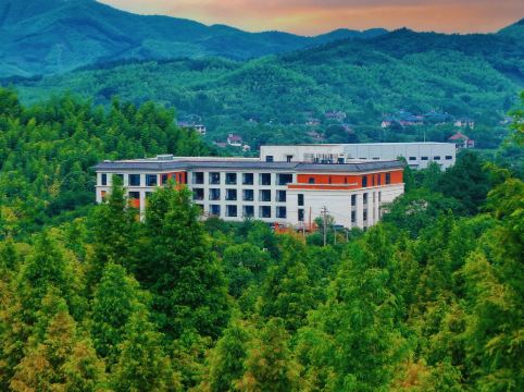 湖州泊心湾温泉度假酒店