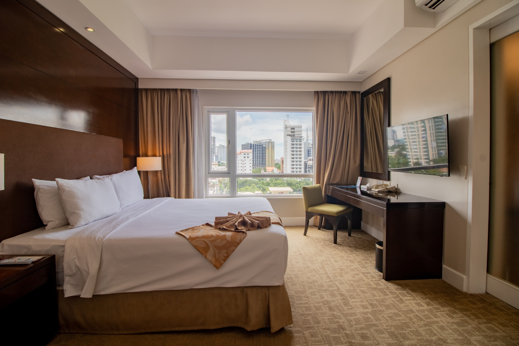 Harolds Hotel Cebu-官方