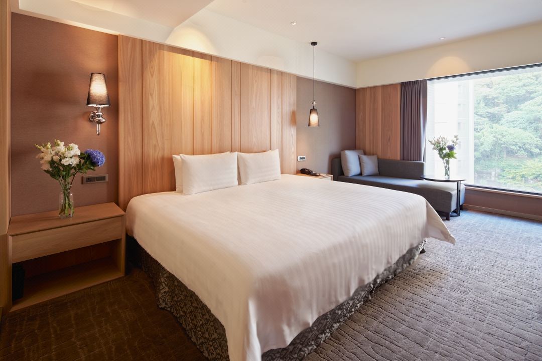 CHECK inn SELECT - Taipei NeiHu