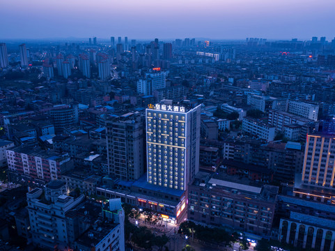 进贤皇庭大酒店