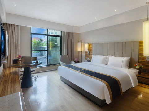 钦州怡程酒店永福路店