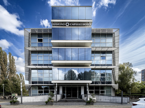 阿姆斯特丹南部钻石胶囊酒店