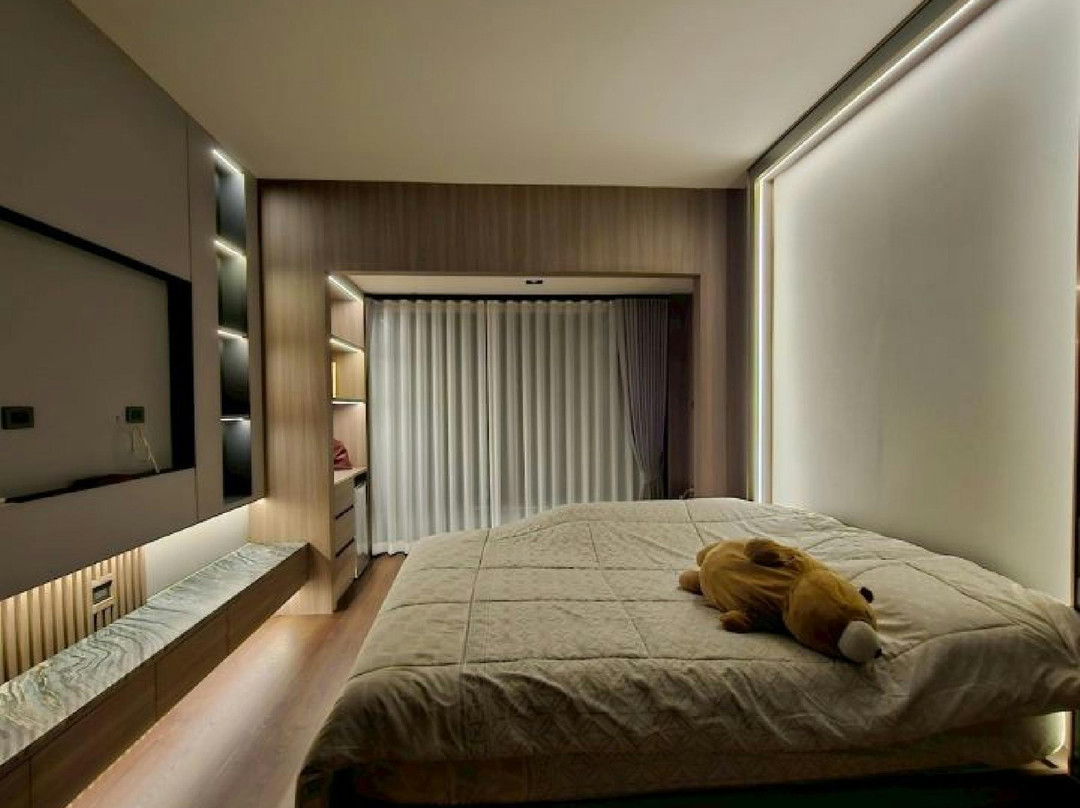 Fully Premium Furnished House with free car 50 km