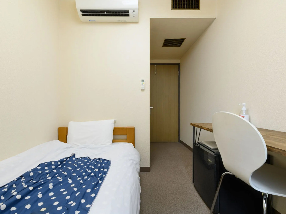 OYO 44652 Nakatsugawa Silk Hotel