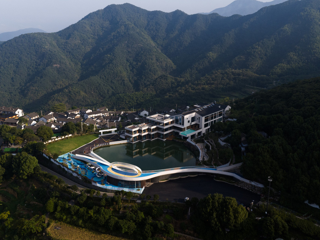 覆卮山·东澄山庄