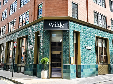 伦敦利物浦街宿城王尔德公寓酒店主图