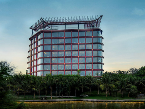 Dusit Le Palais Tu Hoa Hanoi