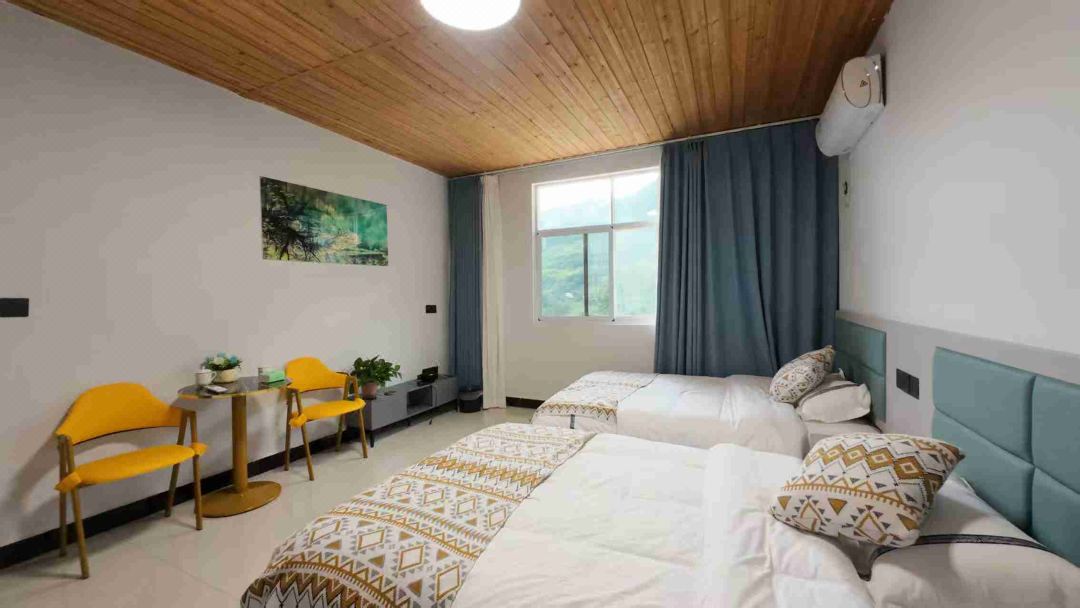 Hefeng Jiwang Homestay