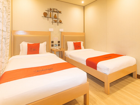 RedDoorz Plus @ As Fortuna Cebu