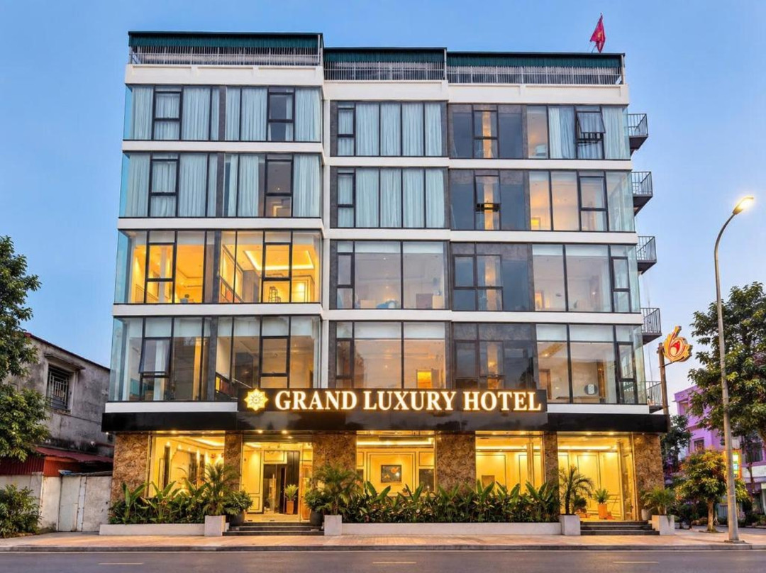 Grand Luxury Que Vo Hotel