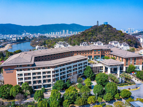 诸暨同方豪生大酒店