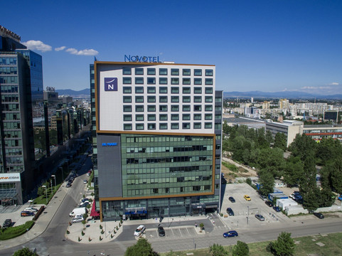 索非亚诺富特酒店主图