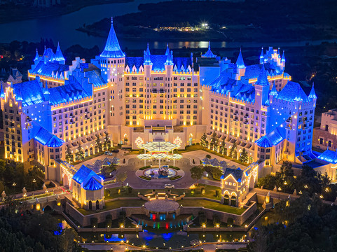 郑州银基冰雪酒店（动物王国店）