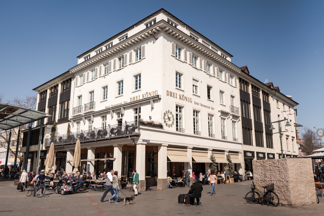 拉赫镇集市广场三王孔斯特酒店-官方