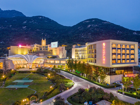 泰安东尊华美达大酒店