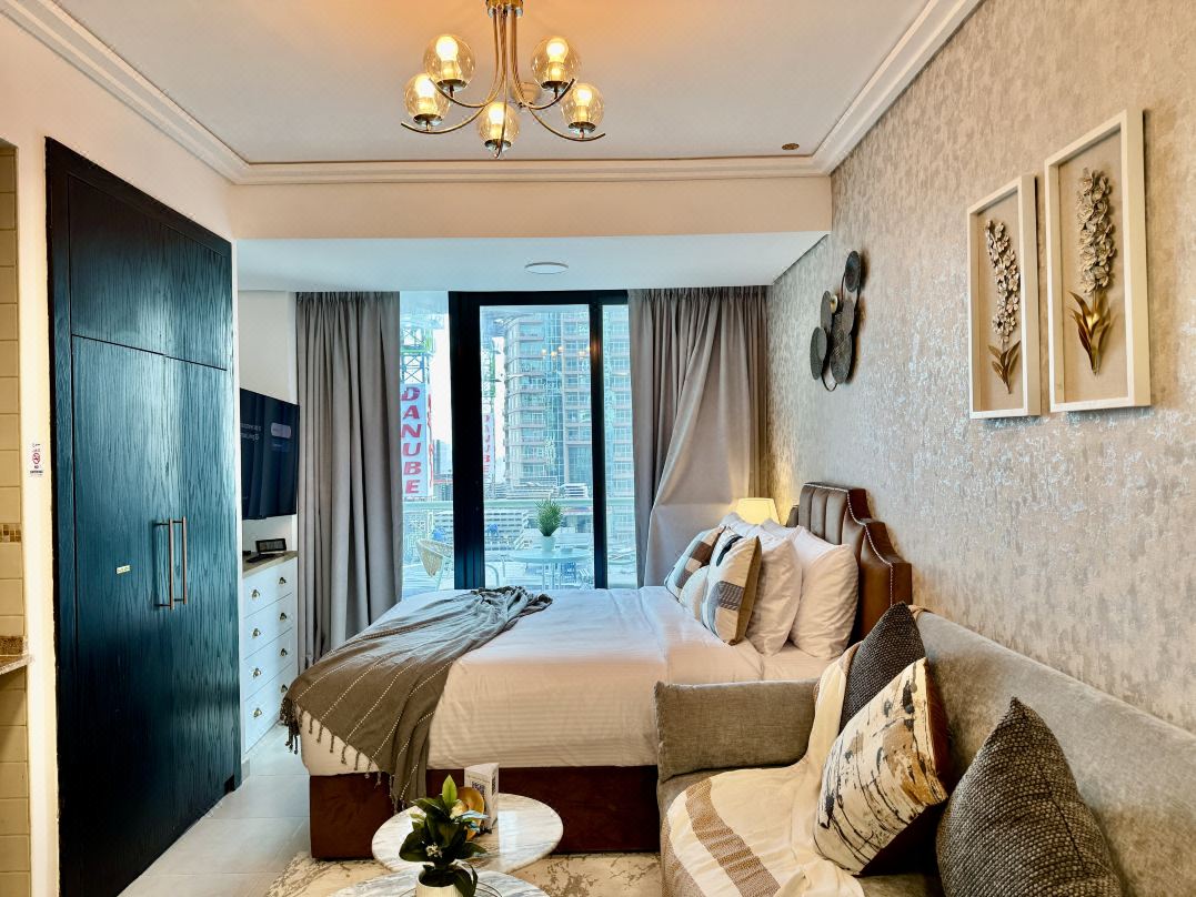 คอสมอส ลิฟวิ่ง มาเจสติก สตูดิโอ GCV2