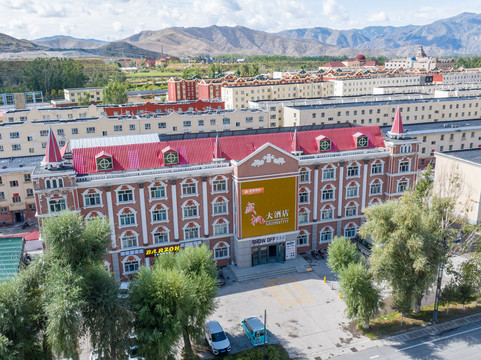 可可托海盛枫大酒店