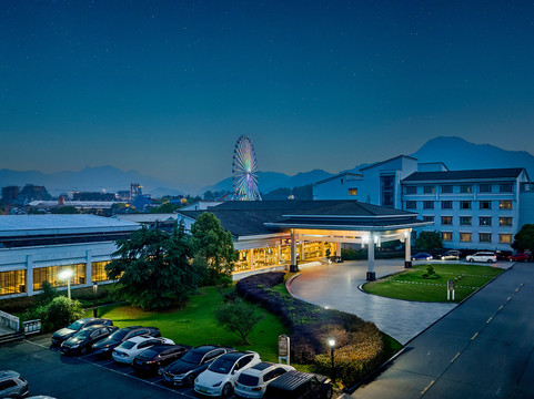 横店贵宾楼主图