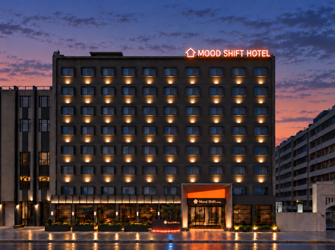 MOOD SHIFT酒店(甲秀楼青云市集店)
