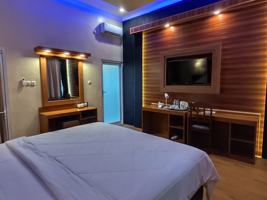 Parai Beach Resort Telengria