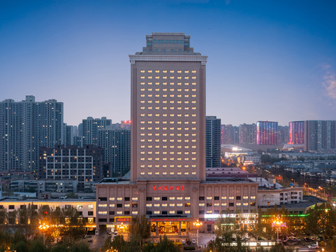 石家庄京州国际酒店（长安万达谈固地铁站店）主图