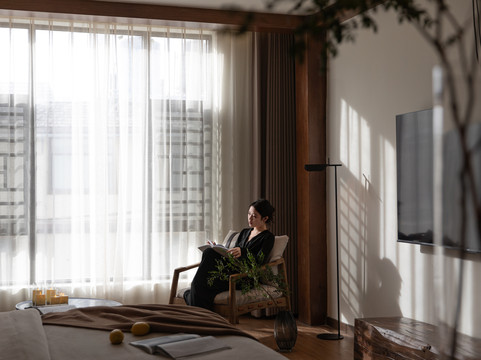 山水·源启丨Starry O₂设计师民宿(香格里拉独克宗古城店)