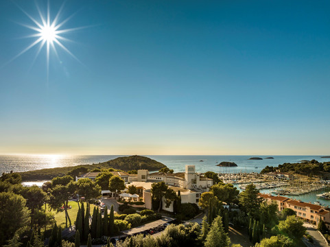 弗萨酒店住宿-派尼特酒店