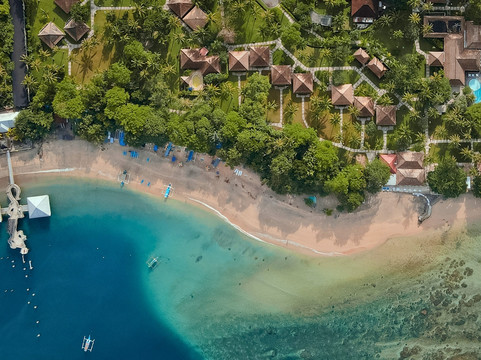 龙目岛圣吉吉海滩奇拉酒店