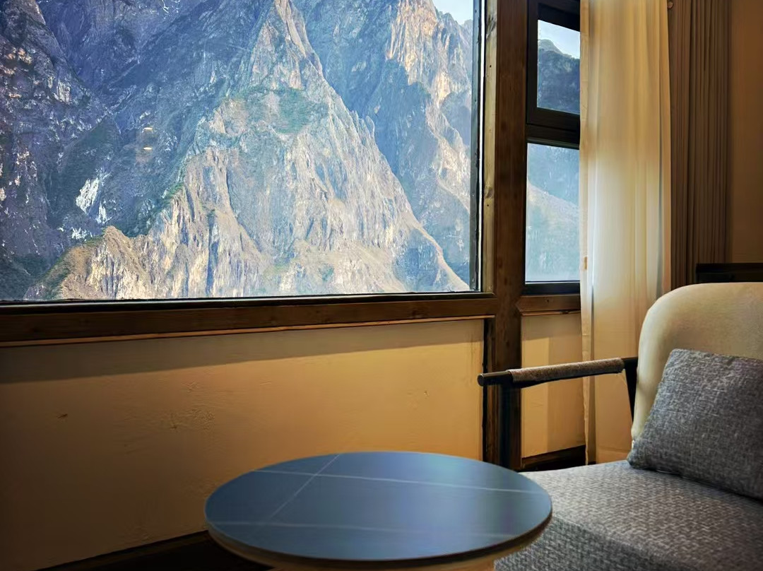 鲁甸县酒店住宿-虎跳峡下一栈客栈