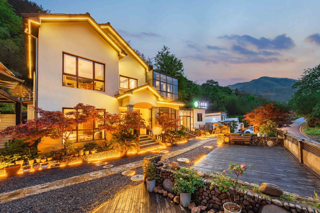 Yunlin Qianmo Homestay(Nnoth Zhejiang Grand Canyon rafting shop)