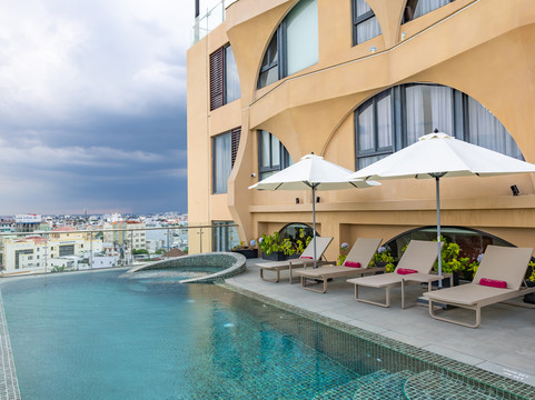 芹苴艾瑞斯酒店