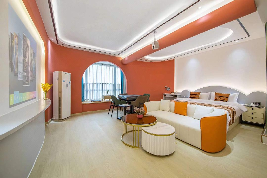 FLORA · Sky Retreat · Cloud Haven Panoramic Hotel (Guiyang Huaguoyuan White House)