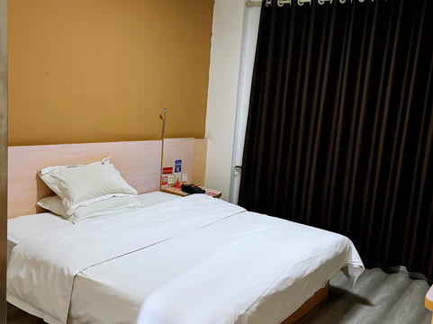 7天莱芜凤城西大街店