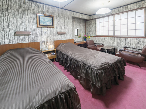 Riverside Hotel Shouei主图