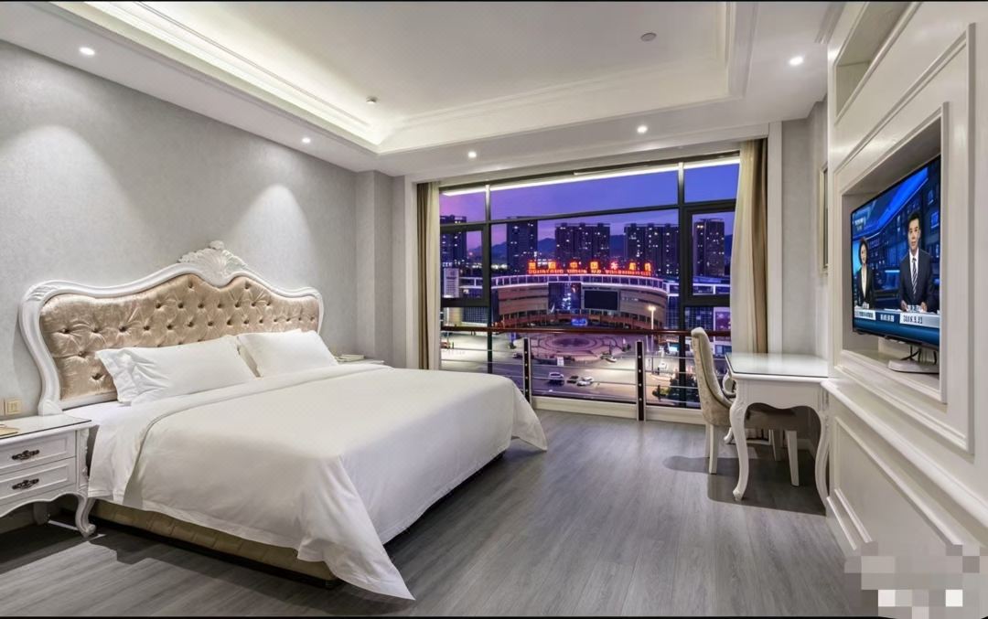 東義美宿酒店（東陽木雕城輕軌站店）