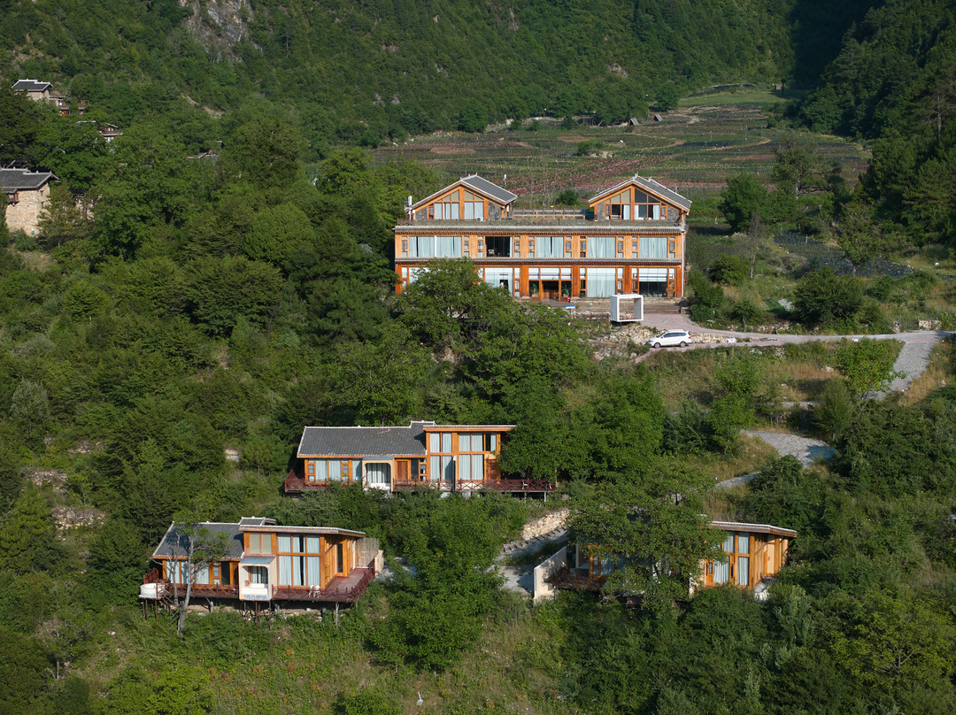 色龙村·隐栖堂世外桃源悬崖酒店