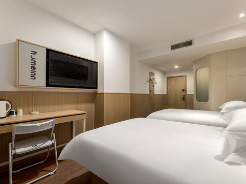 如家派柏·云酒店(天津滨江道火车站店)主图